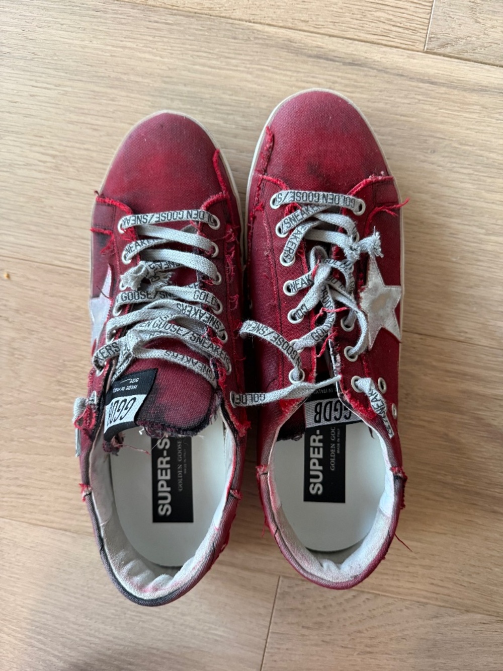 NEW IN BOX Golden Goose Men’s sneakers size 10